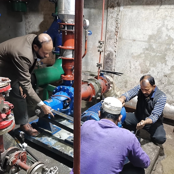 What should be paid attention to during the maintenance of fluoroplastic centrifugal pump?